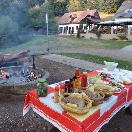 Holiday Holiday home Starkov (Hradec Kralove)